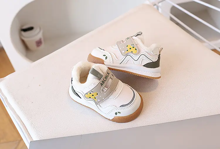 Baby Fleece Lined Toddler Shoes White Yellow Wave Design — feature 7