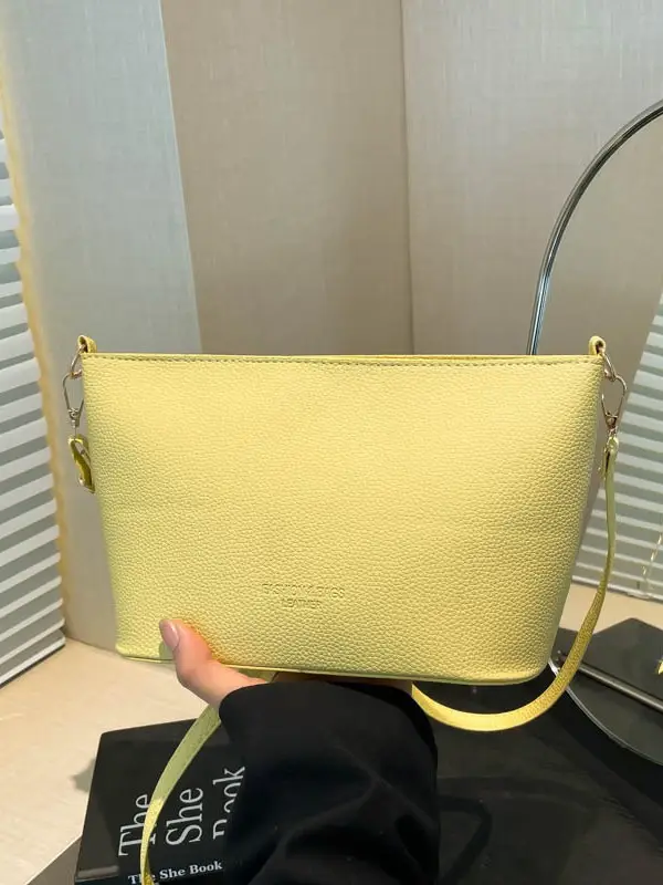Black Korean Style Bucket Shoulder Bag 2026 - Image 7