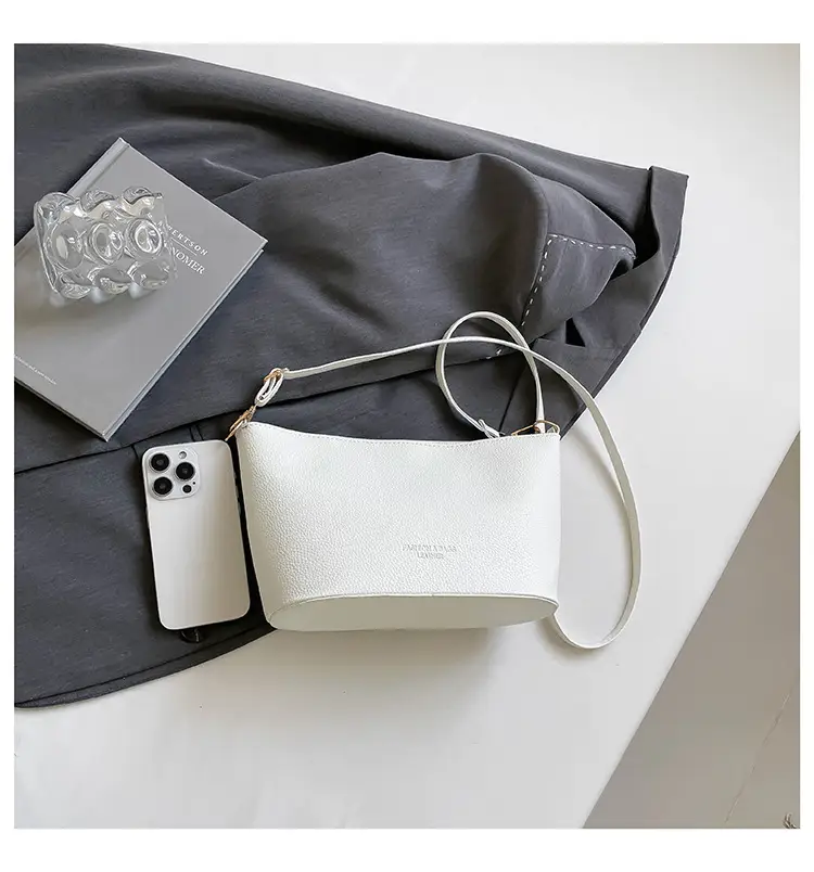 Black Korean Style Bucket Shoulder Bag 2026 — feature 20