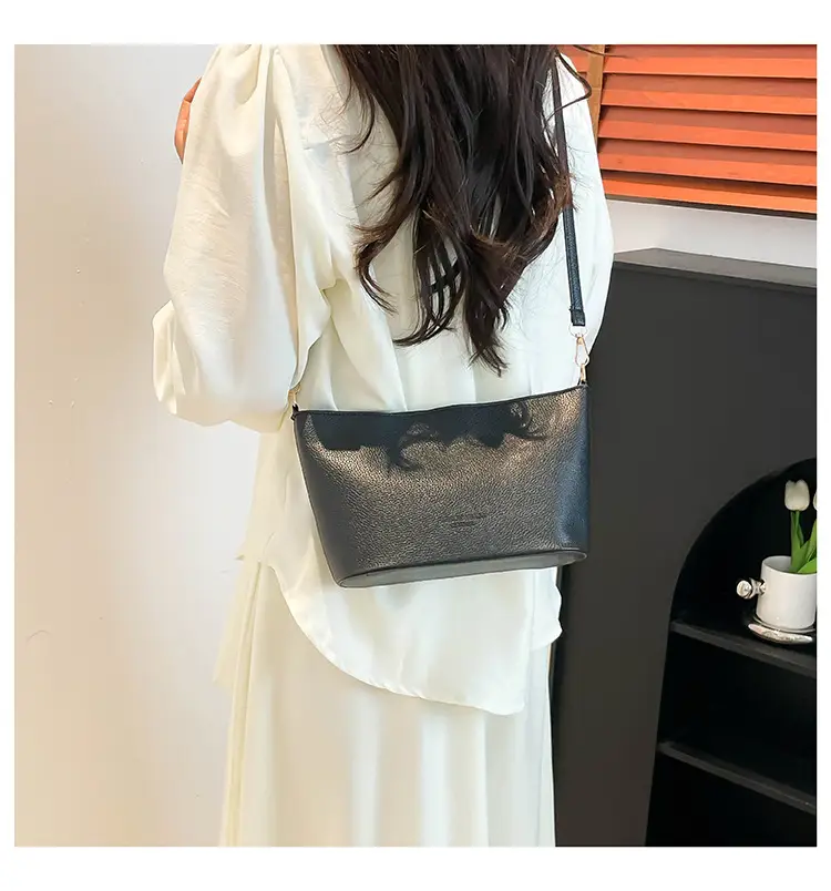 Black Korean Style Bucket Shoulder Bag 2026 — feature 7