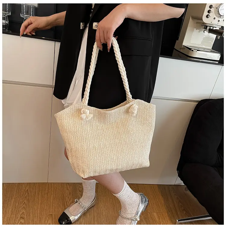 Women's Straw Shoulder Bag Large Capacity Beige 2025 — feature 20