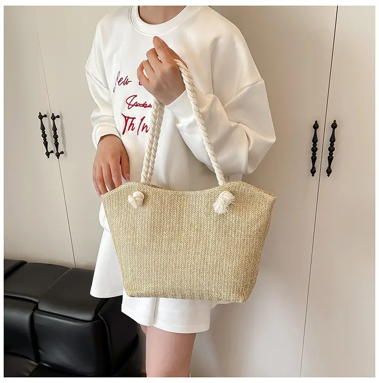 Women's Straw Shoulder Bag Large Capacity Beige 2025 — feature 42