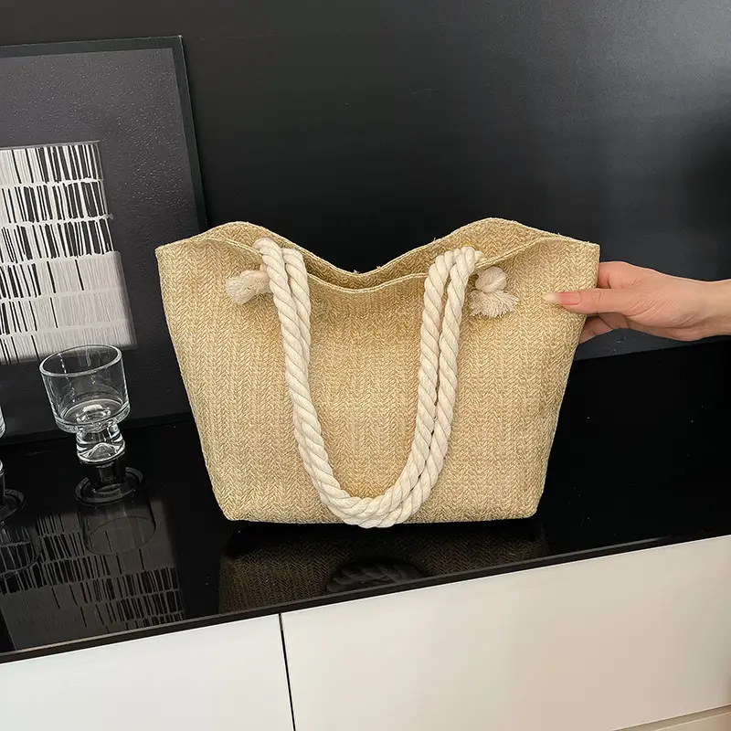 Women's Straw Shoulder Bag Large Capacity Beige 2025 - Image 2