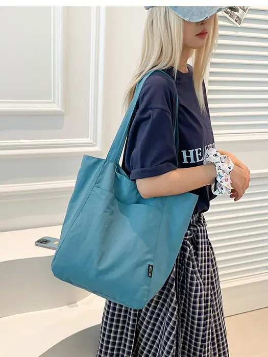 Red Lazy Style Women's Shoulder Bag 2025 - Image 10