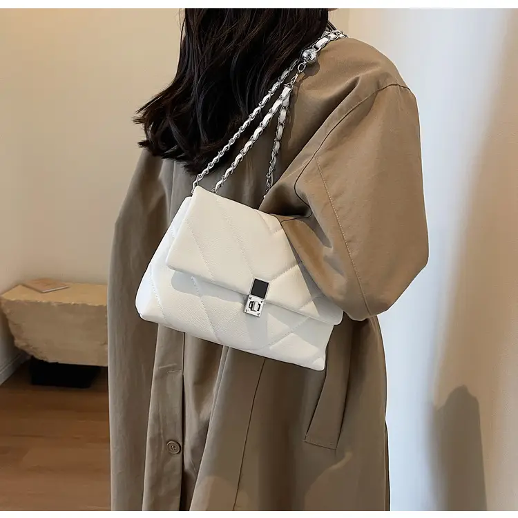 Stylish Cream Crossbody Bag with Silver Chain & Lock Buckle — feature 17