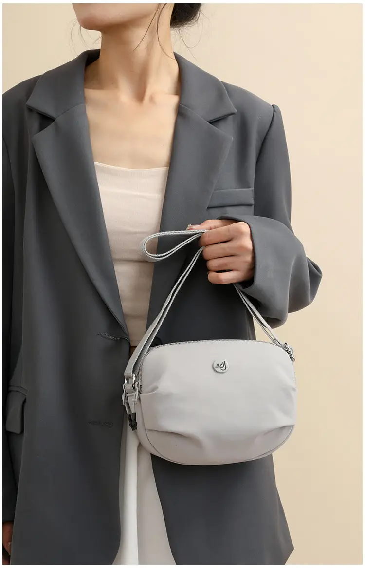 New Women's Square Crossbody Bag 2025 Stylish Multi Color — feature 11