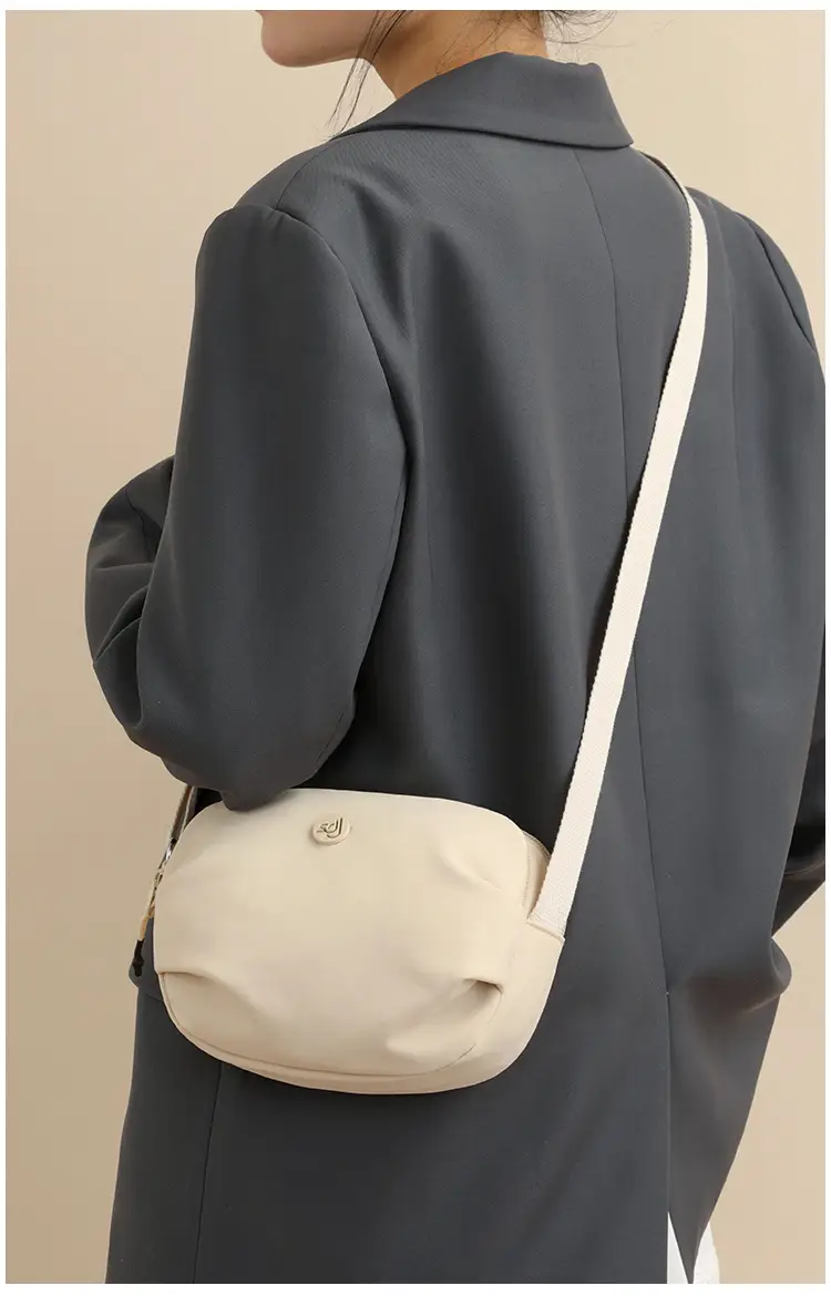 New Women's Square Crossbody Bag 2025 Stylish Multi Color — feature 12