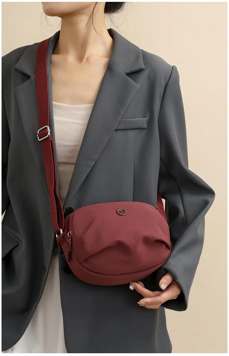 New Women's Square Crossbody Bag 2025 Stylish Multi Color — feature 16