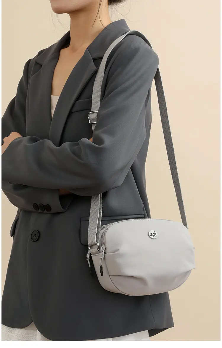 New Women's Square Crossbody Bag 2025 Stylish Multi Color — feature 18