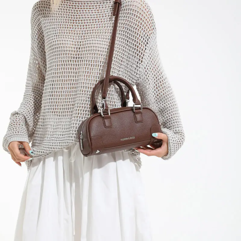 Red Women's Textured Shoulder Bag 2025 New Style - Image 10