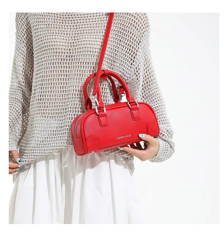 Red Women's Textured Shoulder Bag 2025 New Style — feature 17