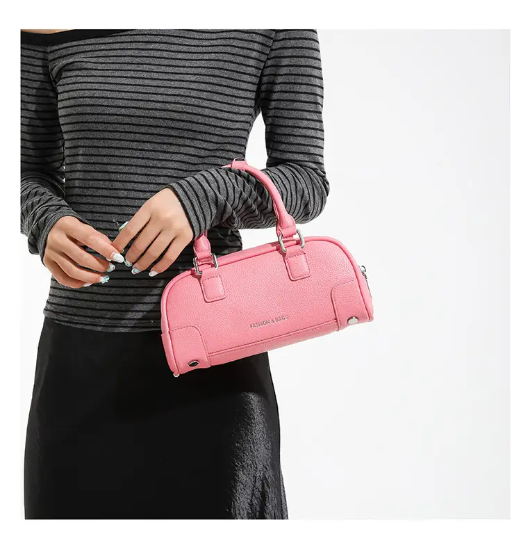 Red Women's Textured Shoulder Bag 2025 New Style — feature 31