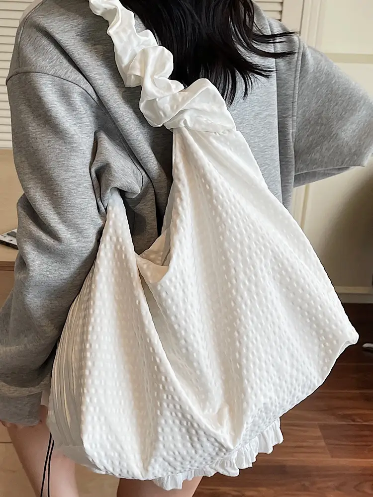 New Style Armpit Bag for Students 2025 Pleated Fabric