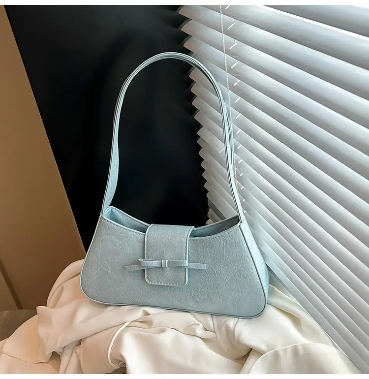 Beige Leather Shoulder Bag for Women 2025 — feature 6