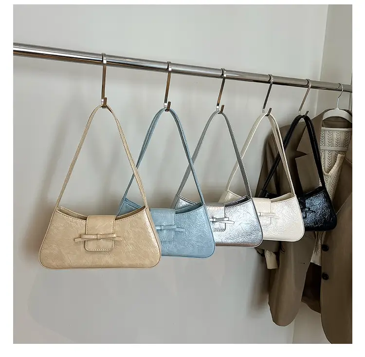 Beige Leather Shoulder Bag for Women 2025 — feature 8