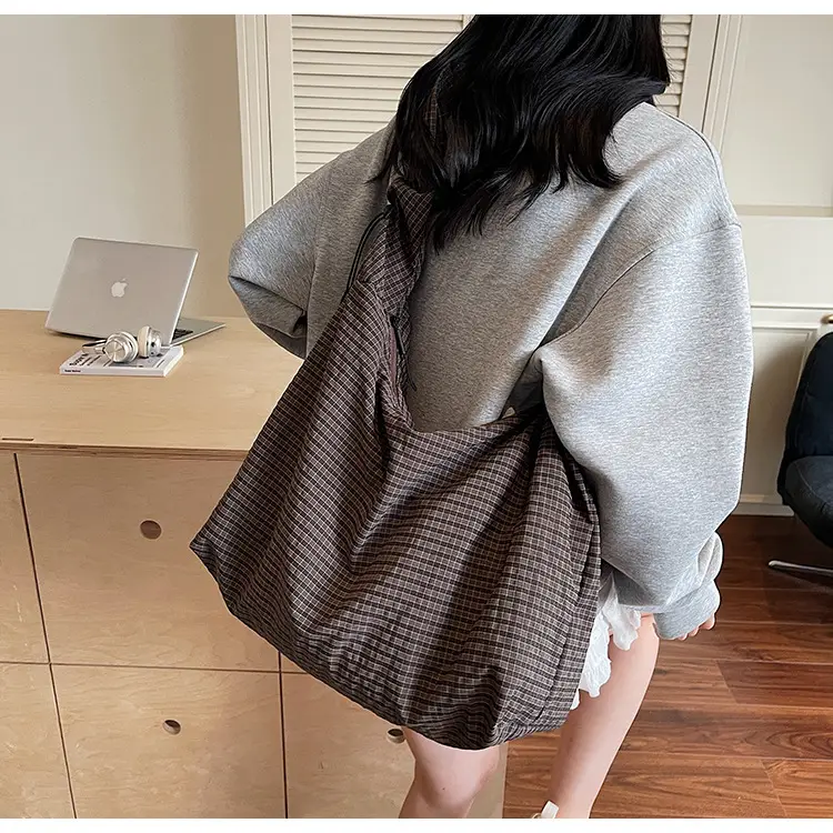 White Korean Style Canvas Shoulder Bag for Women — feature 25