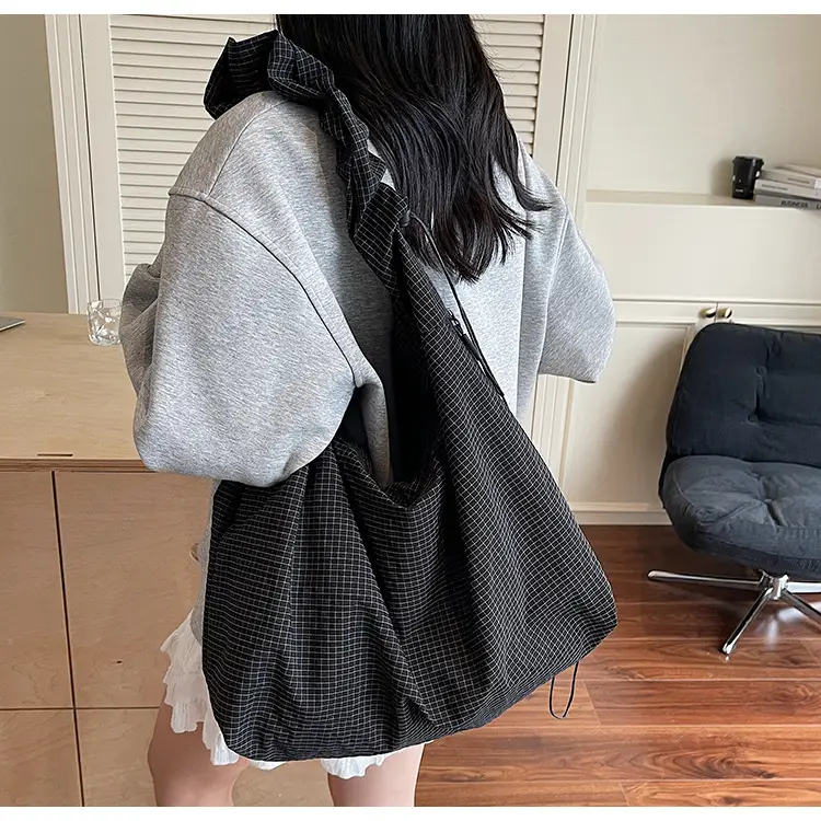 White Korean Style Canvas Shoulder Bag for Women — feature 32