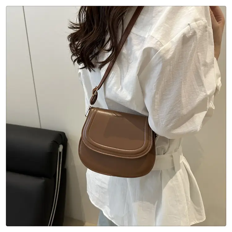 Orange Saddle Crossbody Bag for Women 2025 — feature 17