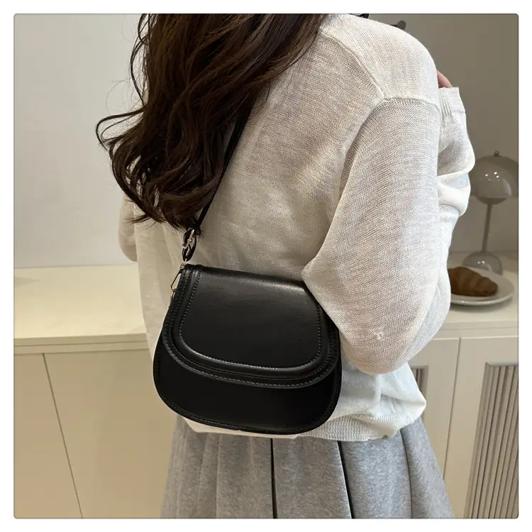 Orange Saddle Crossbody Bag for Women 2025 — feature 22
