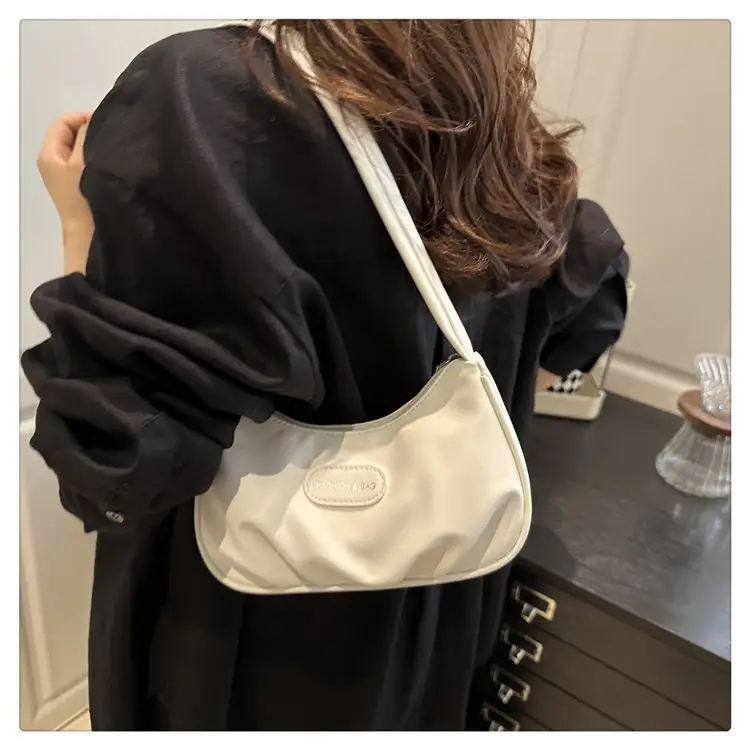 2025 Korean Fashion Pink One Shoulder French Cloud Pleated Hand Bag — feature 13