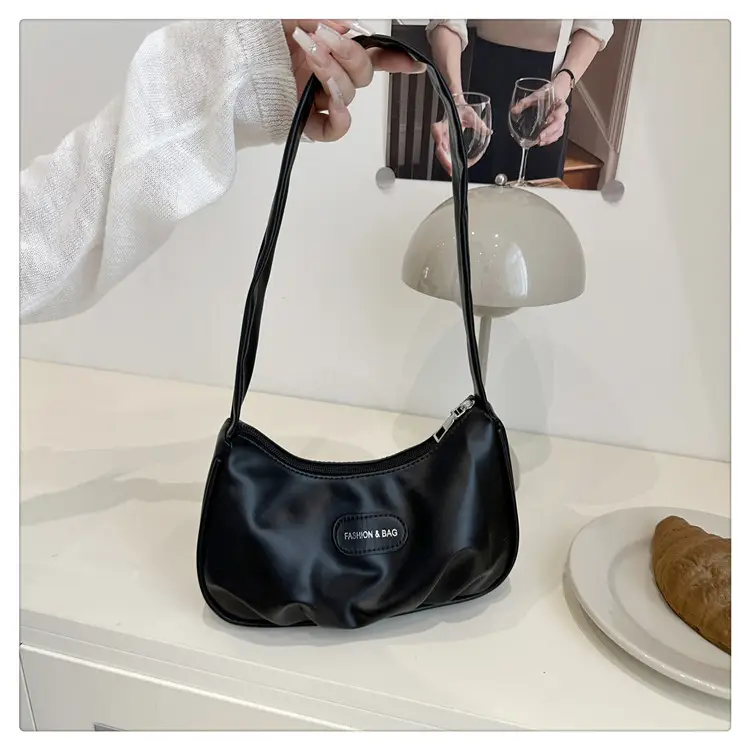 2025 Korean Fashion Pink One Shoulder French Cloud Pleated Hand Bag — feature 18