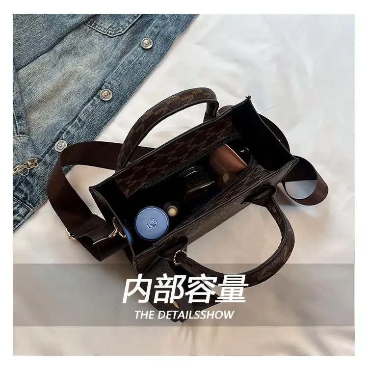 Korean Style Black Square Shoulder Bag 2026 — feature 2