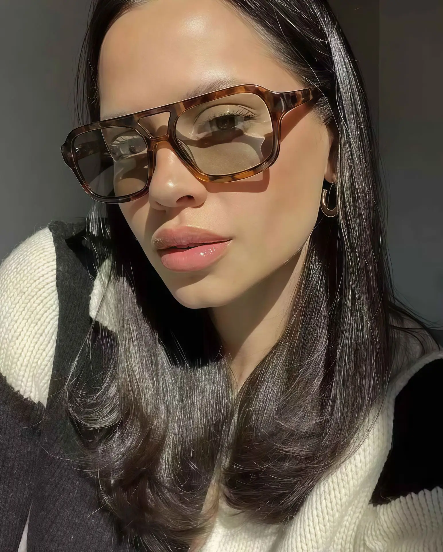 2025 Pilot Sunglasses for Men Black Yellow Square Frame — feature 1