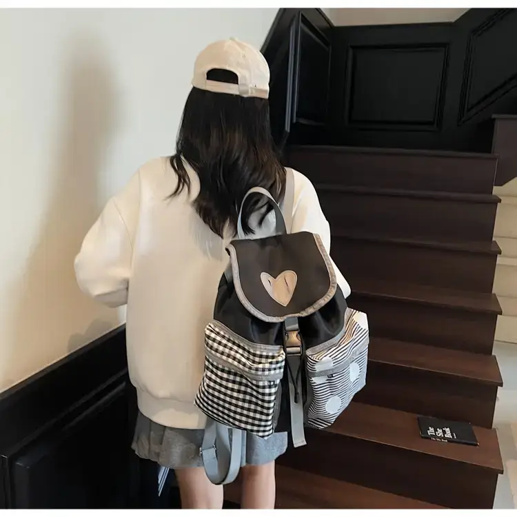 Japanese-Style Backpack for Girls Niche Color Blocking Tote — feature 31