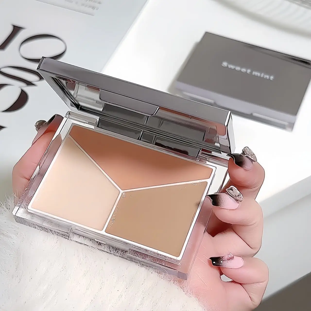Sweet Mint 3-Color Concealer Palette for Dark Circle & Folds — feature 15