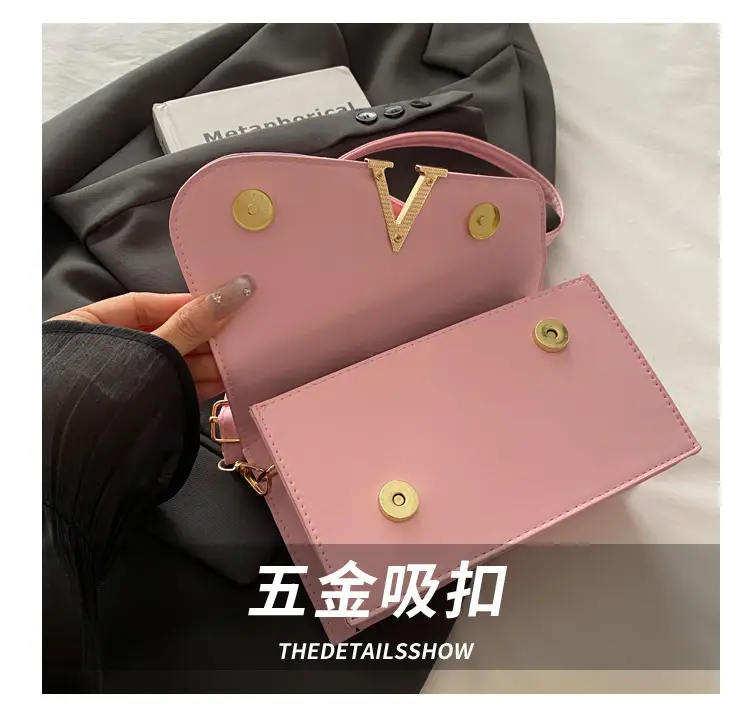 2025 New Shiny V-Clutch Women's Evening Bag — feature 4