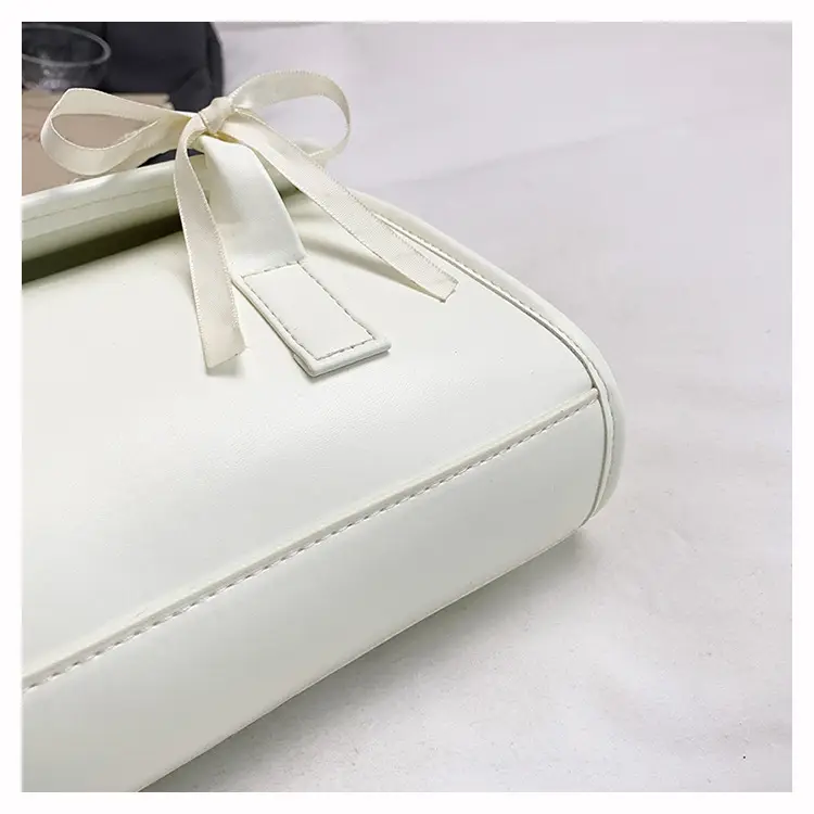 Pink Leather Shoulder Bag for Women, Lightweight & Stylish — feature 10