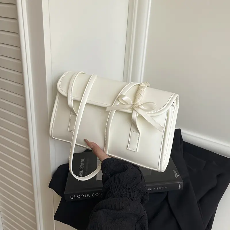 Pink Leather Shoulder Bag for Women, Lightweight & Stylish — feature 16