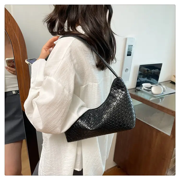 Women's Red Embossed Shoulder Bag 2025 — feature 31