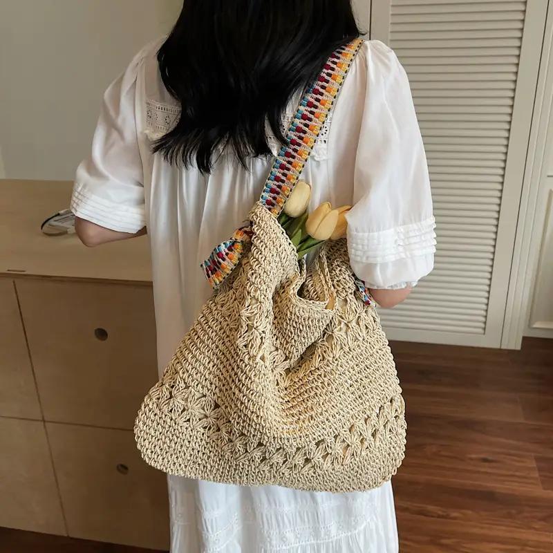 Large Capacity Woven Straw Bag for Summer Vacation - Image 6