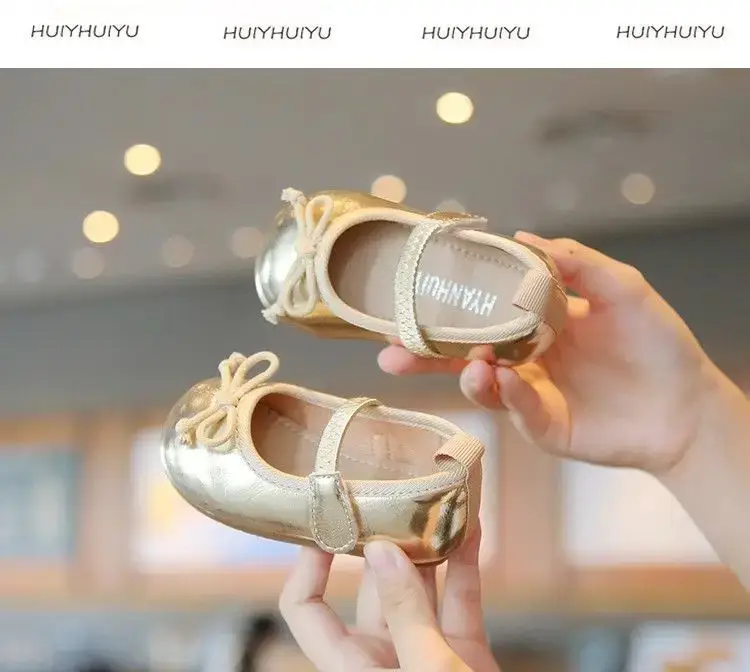 Baby Girl's Silver Leather Princess Shoes One Year Old — feature 11