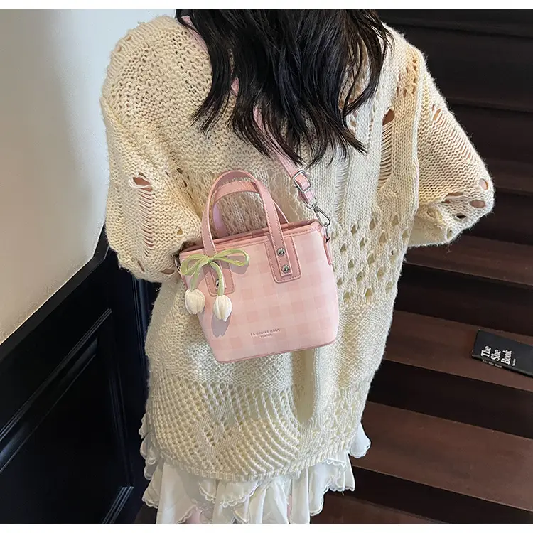 Women's Textured Crossbody Bag with Tulip Print — feature 40