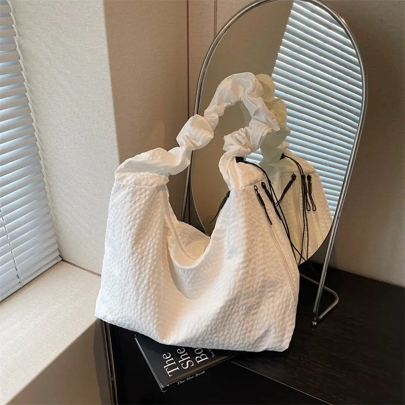 White Textured Crossbody Bag for Women 2025 - Image 5