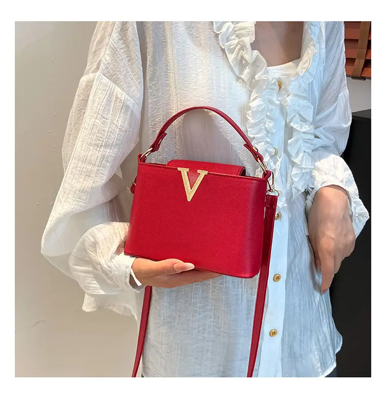 Red Crossbody Bag for Women Summer High-End Pebbled Commuter Bag — feature 21