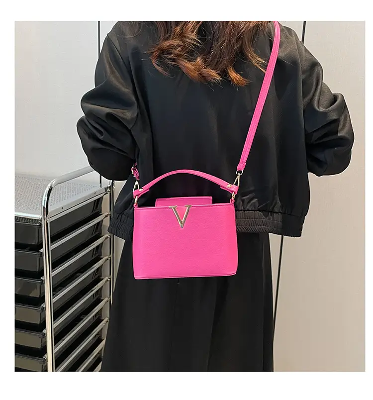 Red Crossbody Bag for Women Summer High-End Pebbled Commuter Bag — feature 28