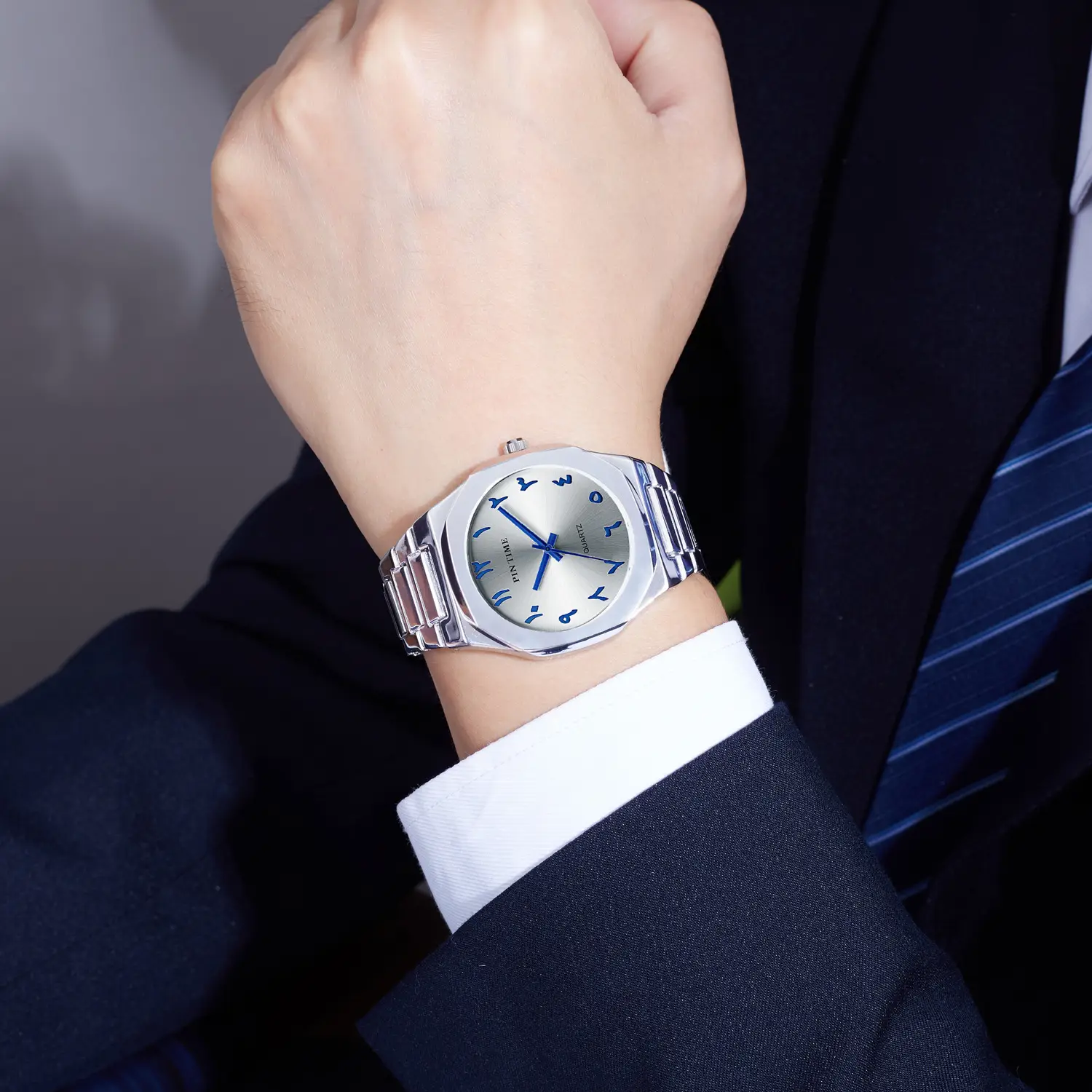 Men's Arabic Quartz Watch Stainless Steel Blue Dial — feature 7