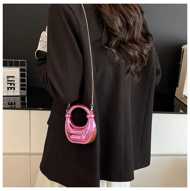 2025 Crossbody Bag for Women in 5 Colors — feature 22