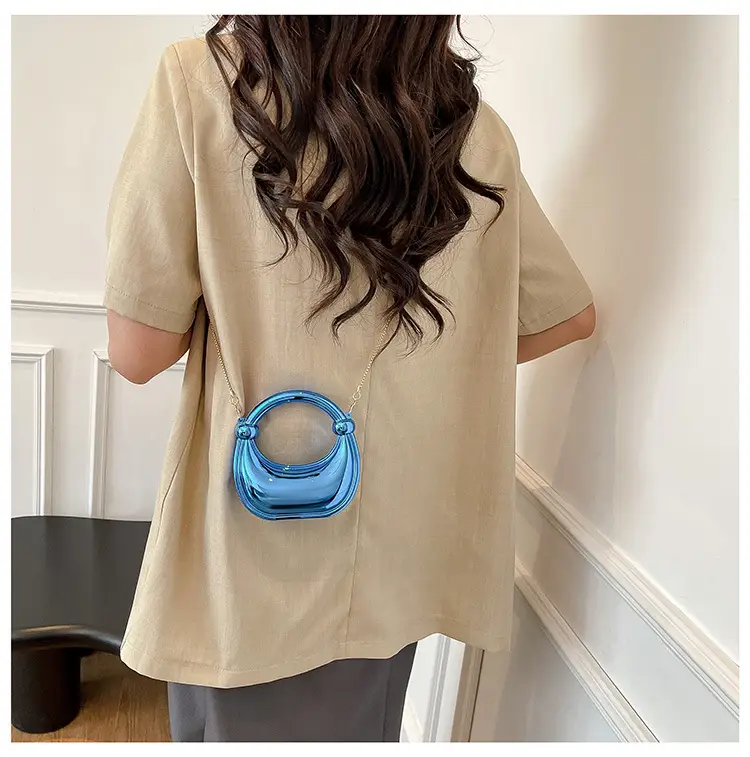 2025 Crossbody Bag for Women in 5 Colors — feature 33