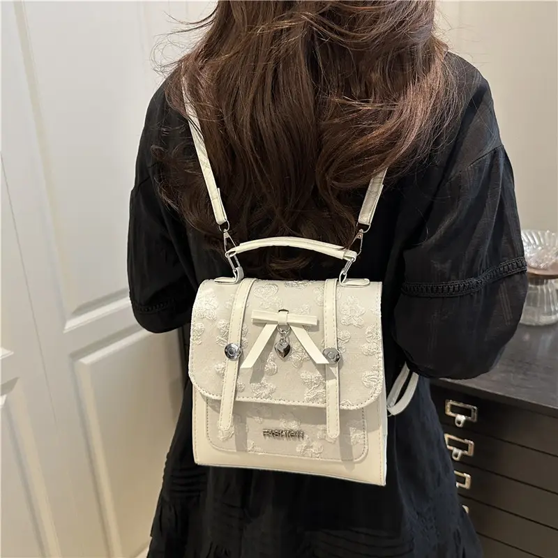 Light Luxury Korean Style Butterfly Lock Shoulder Bag for Women - Image 5