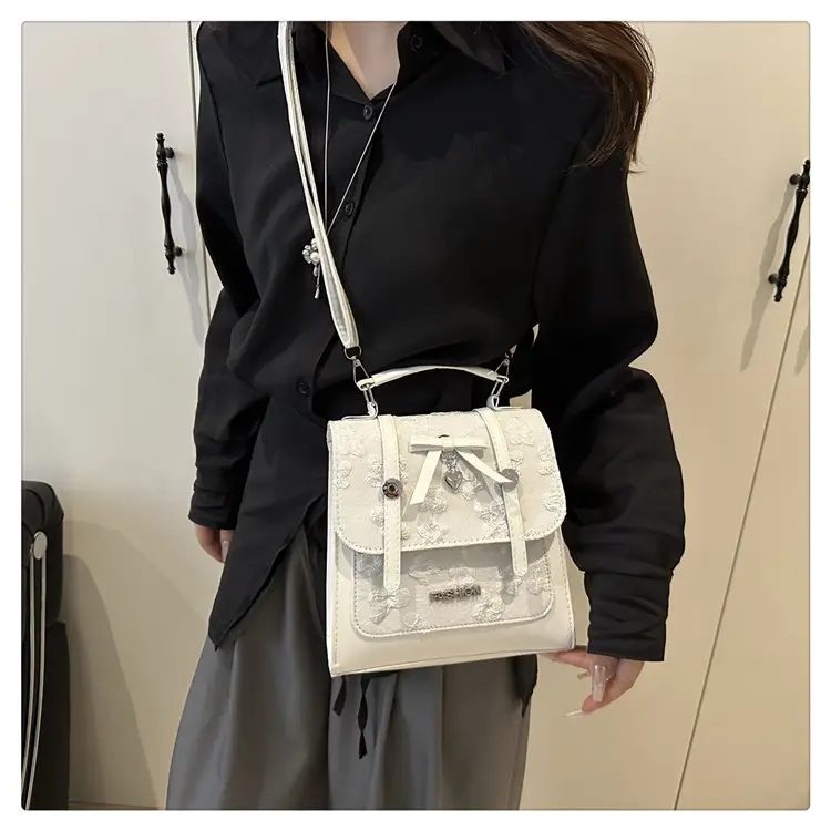 Light Luxury Korean Style Butterfly Lock Shoulder Bag for Women — feature 24