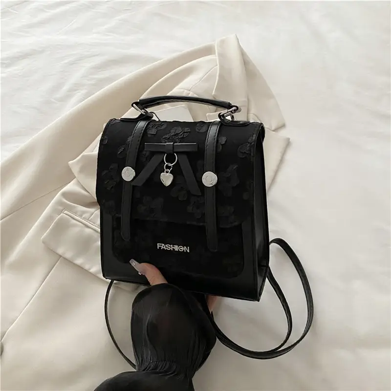 Light Luxury Korean Style Butterfly Lock Shoulder Bag for Women - Image 2