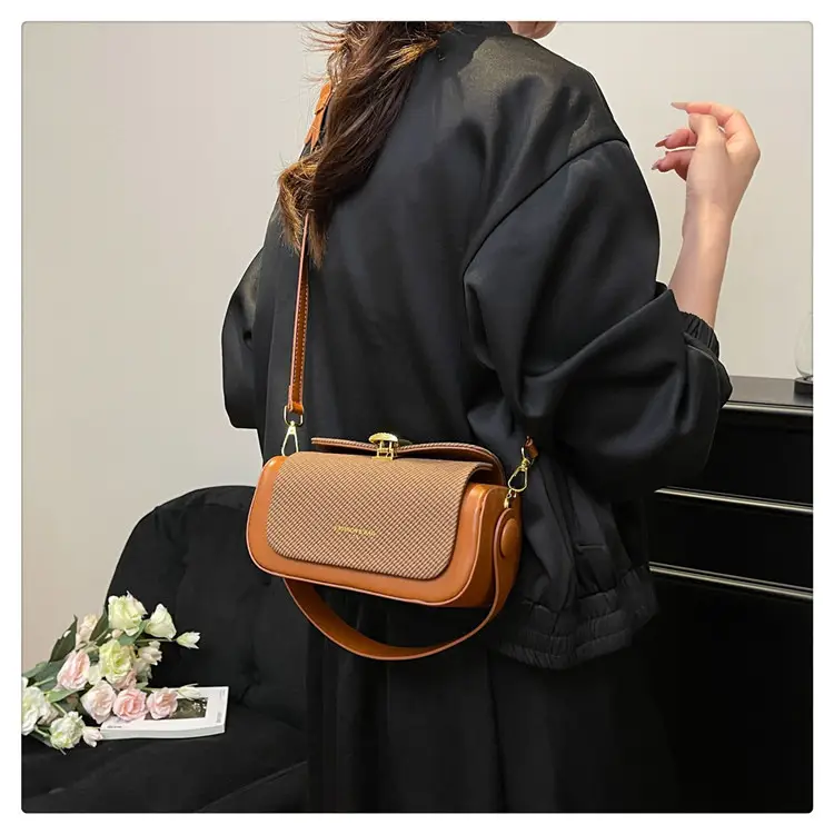 Beige Square Handbag Women 2025 Leather Luggage — feature 14
