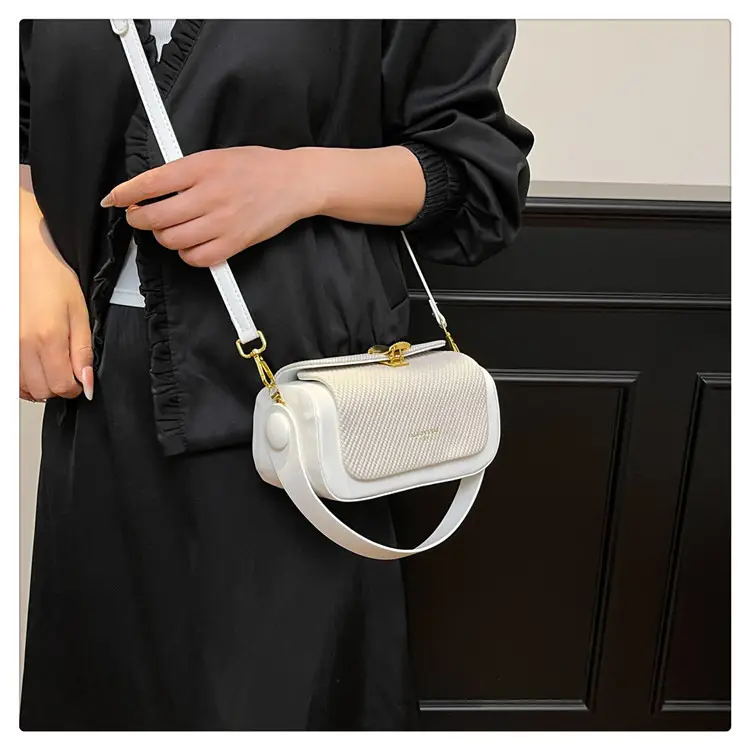 Beige Square Handbag Women 2025 Leather Luggage — feature 16