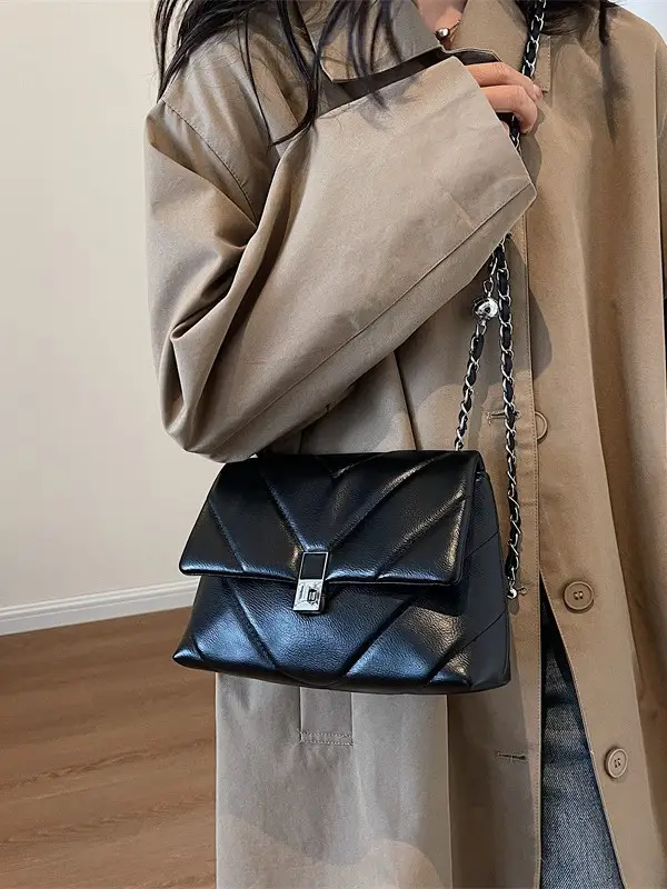White Quilted Chain Commuter Bag for Women - Image 7