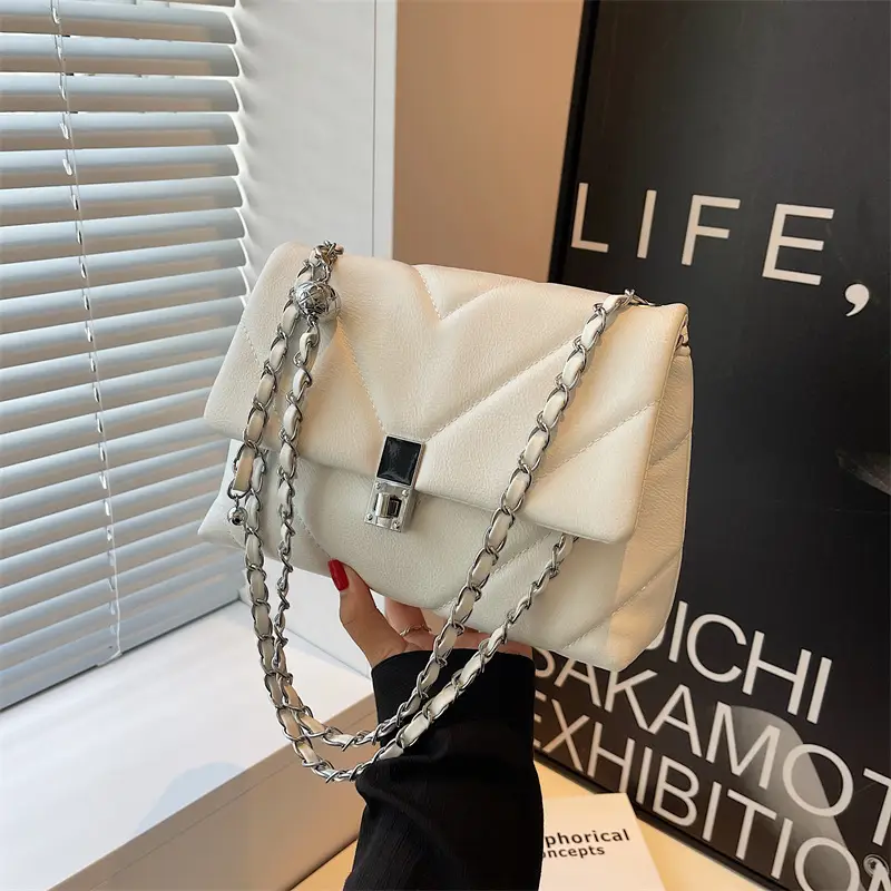 White Quilted Chain Commuter Bag for Women - Image 3
