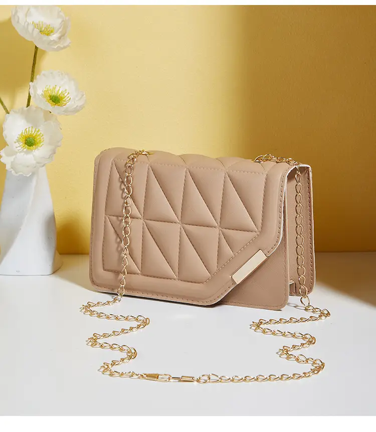 Black Embossed Chain Shoulder Bag for Women — feature 15